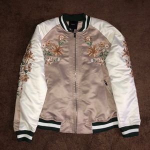 FOREVER 21 FLOWER BOMBER JACKET.